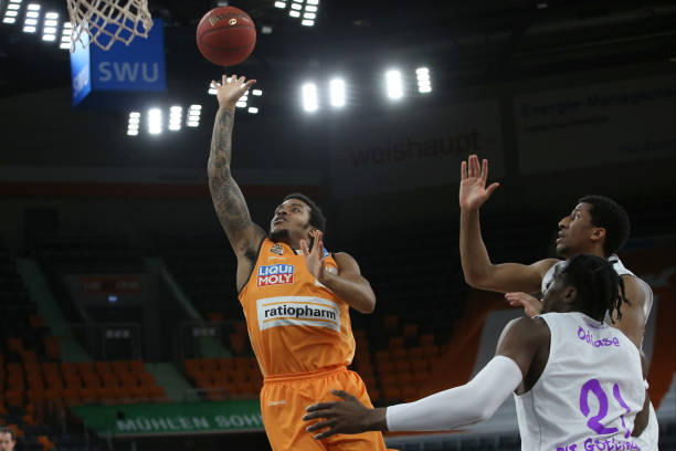 沉着冷静 沉着冷静