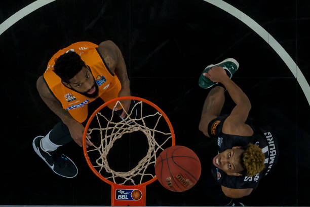 主教练的停 主教练的停